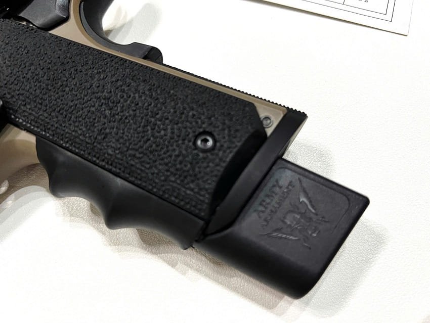 sung airsoft army armament r32 1 colt m1911 custom gbb tan mau tan gia re