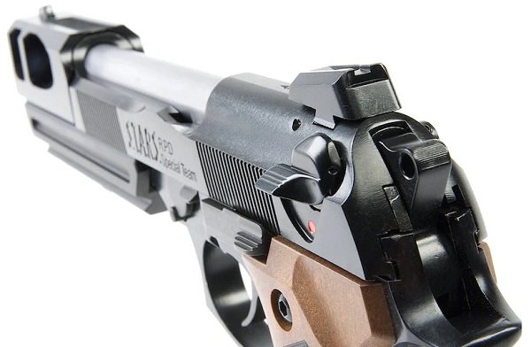we m9 samurai edge barry burton hai phong