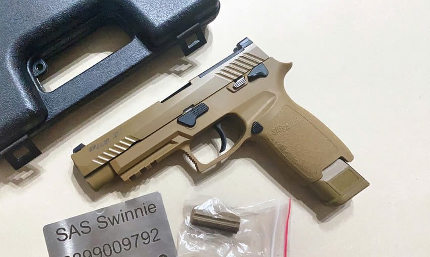 sung gas airsoft ban dan bi umarex vfc sig sauer m17 gbb mau tan gia re ha noi
