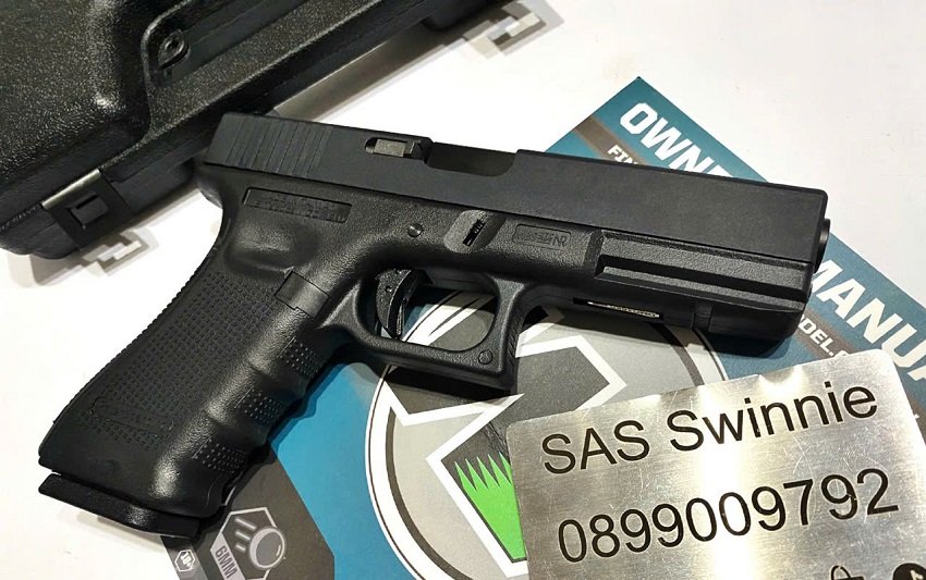 sung airsoft gas ban dan bi 6mm we glock 18 g18c gen 4 gbb black mau den gia re ha noi