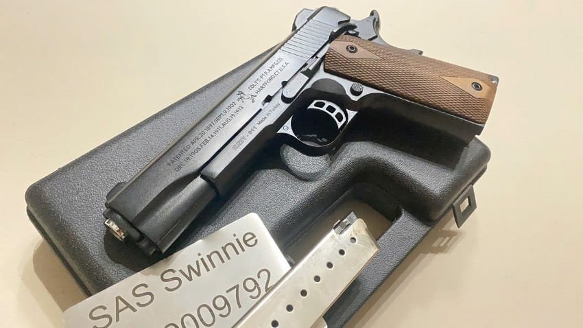 sung ban dan cao su tu ve 9mm kuzey m1911 classic wood grip