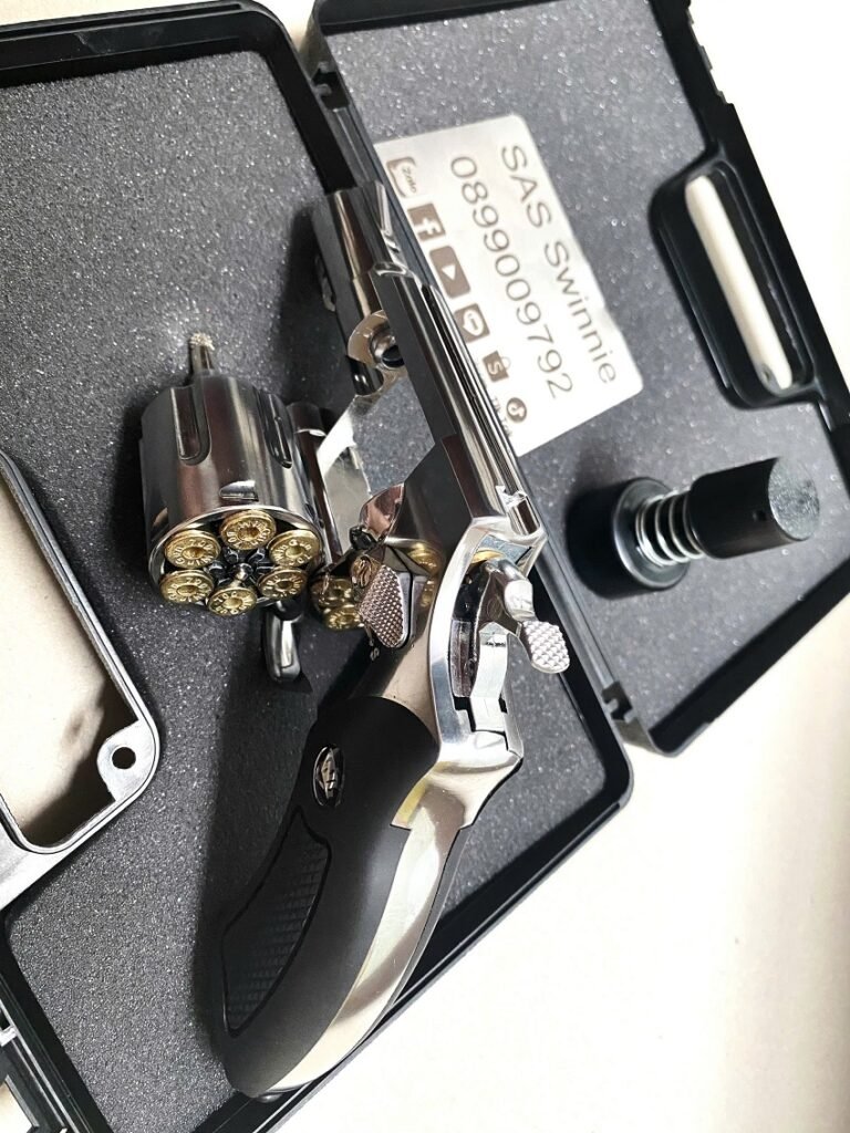 sung airsoft co2 ban dan bi wingun 733 2inch wg733 silver chrome black grip mau bac op nau gia re
