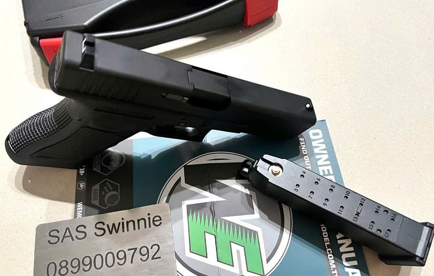 sung airsoft we glock 17 g17 gen 3 gbb black mau den gia re tphcm viet nam
