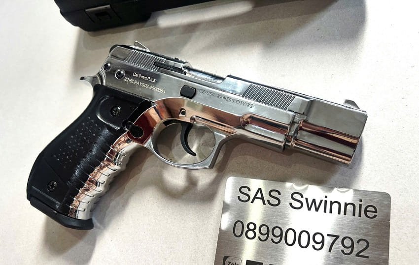 sung ban dan cao su 9mm blow cz 75 silver chrome mau bac inox gia re vietnam