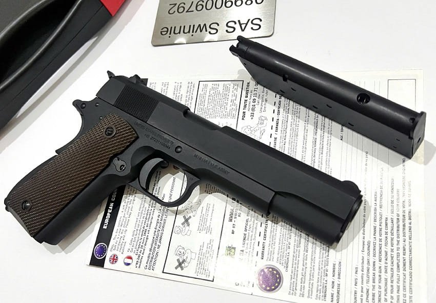 sung gas airsoft cybergun colt m1911 gbb black mau den