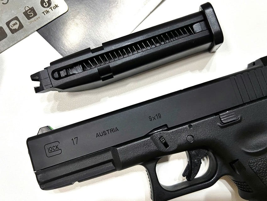 sung gas airsoft army armament glock17 g17 r17 gbb