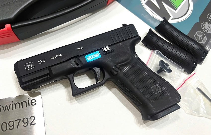 sung airsoft we glock 19x g19x gbb black mau den